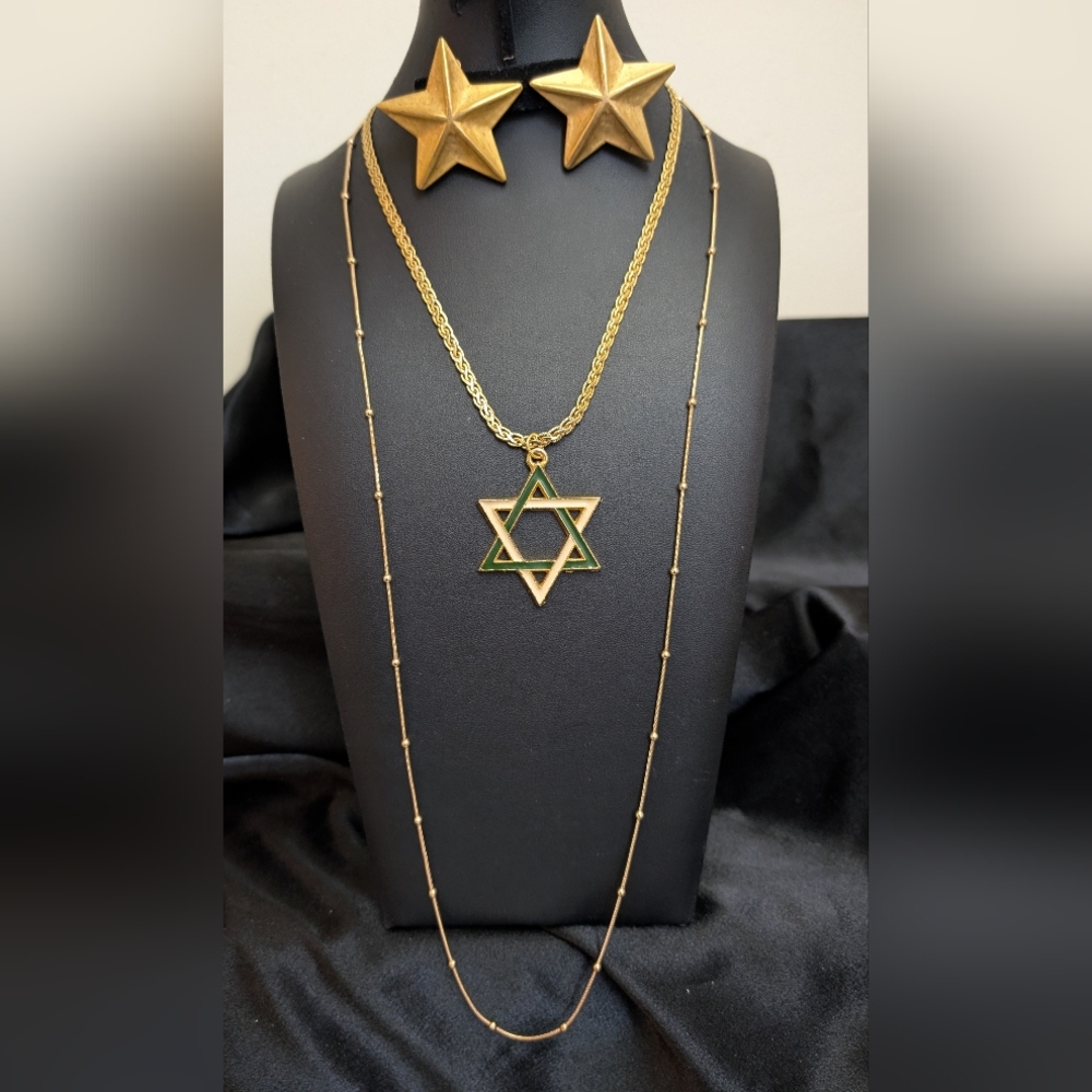 #31.Gold Star of David Pendant Necklace with Green Accent on Gold Chain & Ear